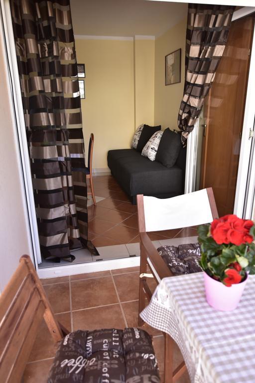 Apartman Sena Vodice Kültér fotó